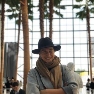 Meet your Posher, Sof